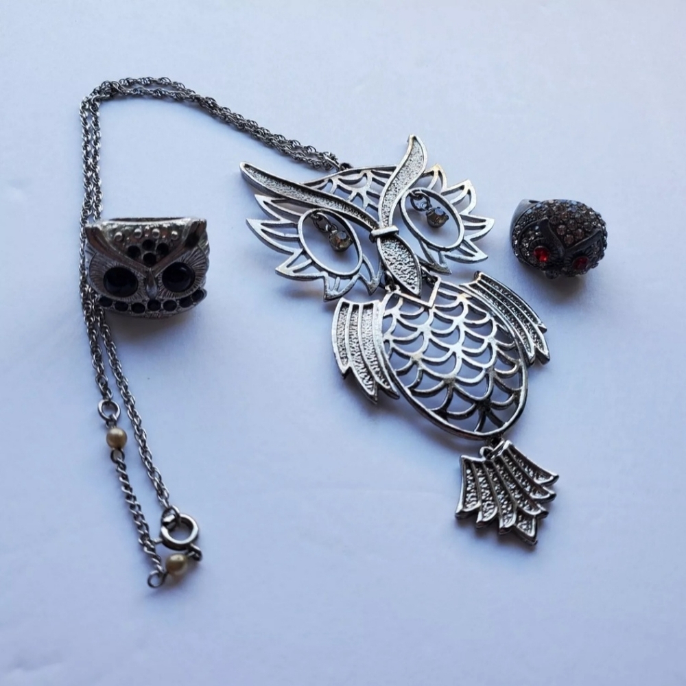 💙 Vintage Owls LOT Of 3 Articulated Statement Necklace & 2 Rings